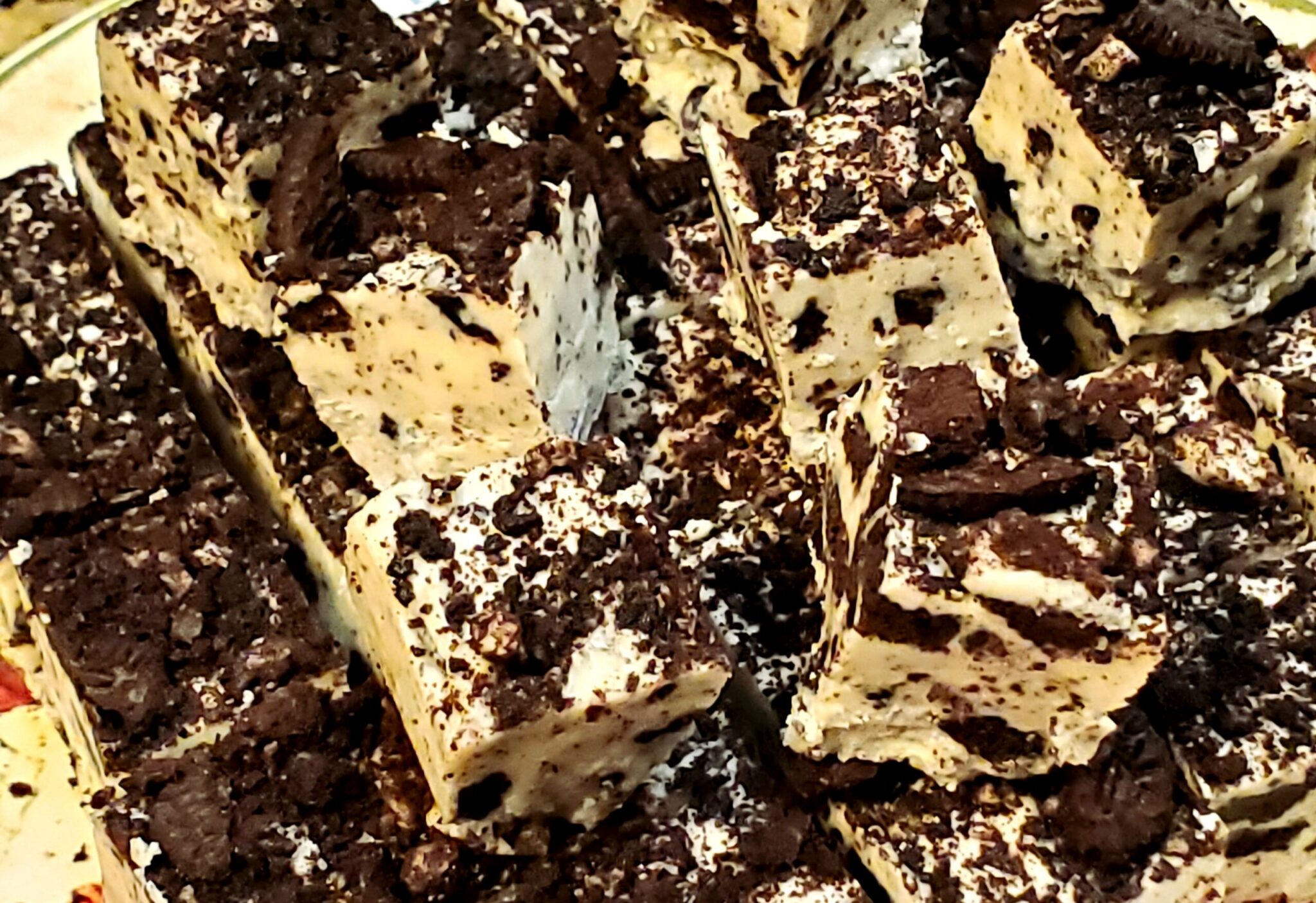 Cookies and Cream Fudge - Randy Makes Candy